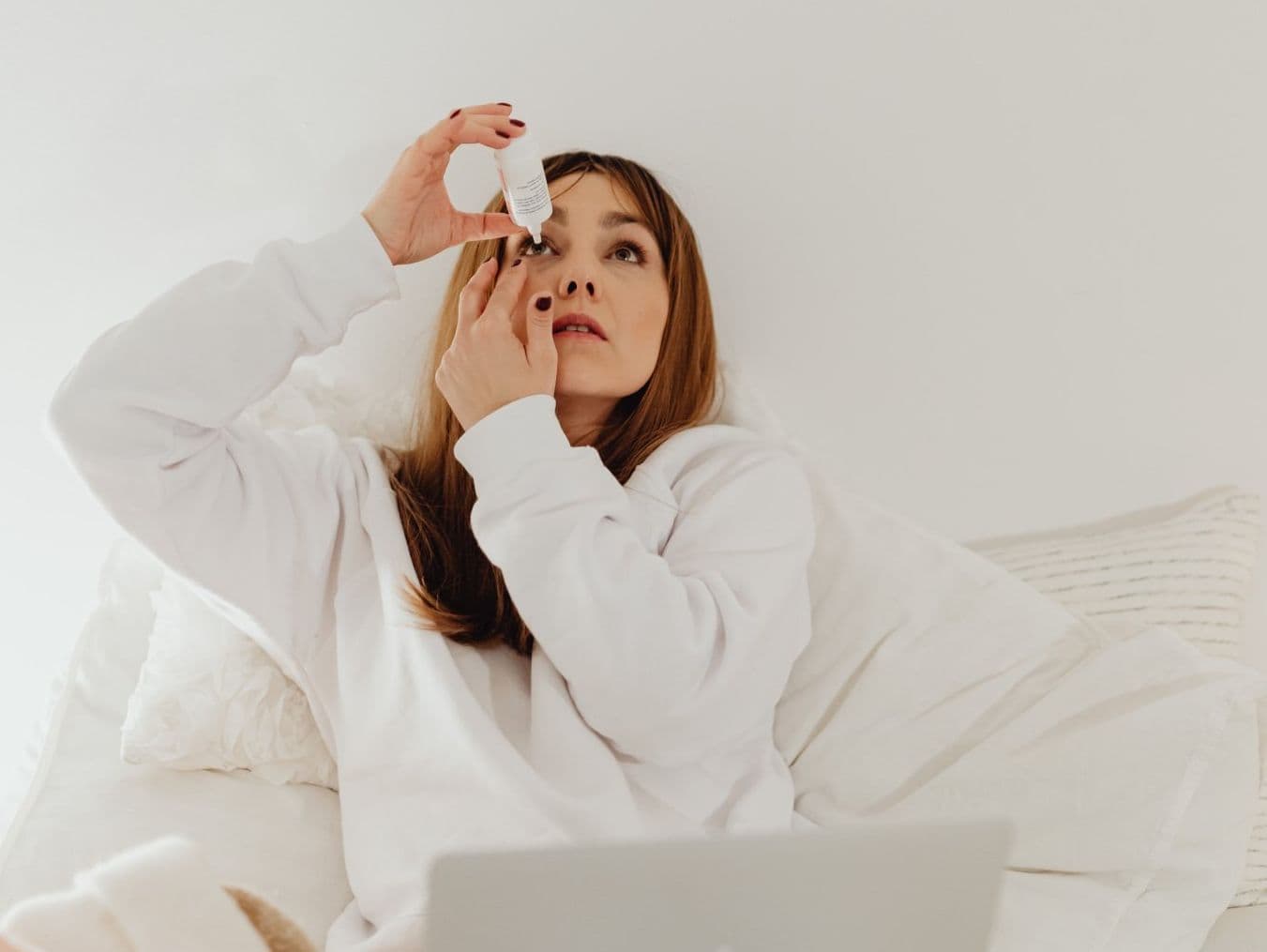 Cataract Surgery Recovery Guide: Dos, Don’ts, and What to Avoid